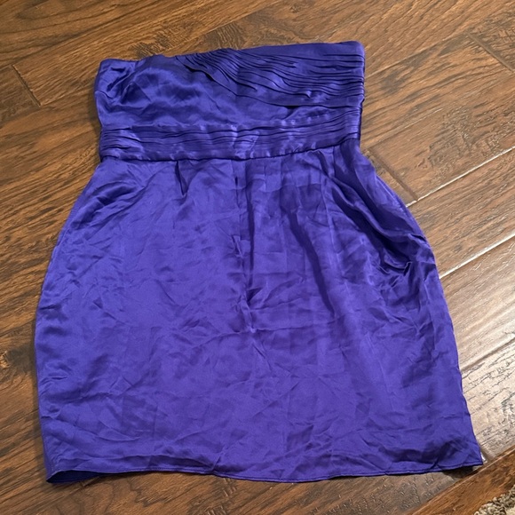 Andrew Marc Dresses & Skirts - Andrew Marc Vibrant Purple Strapless Dress
